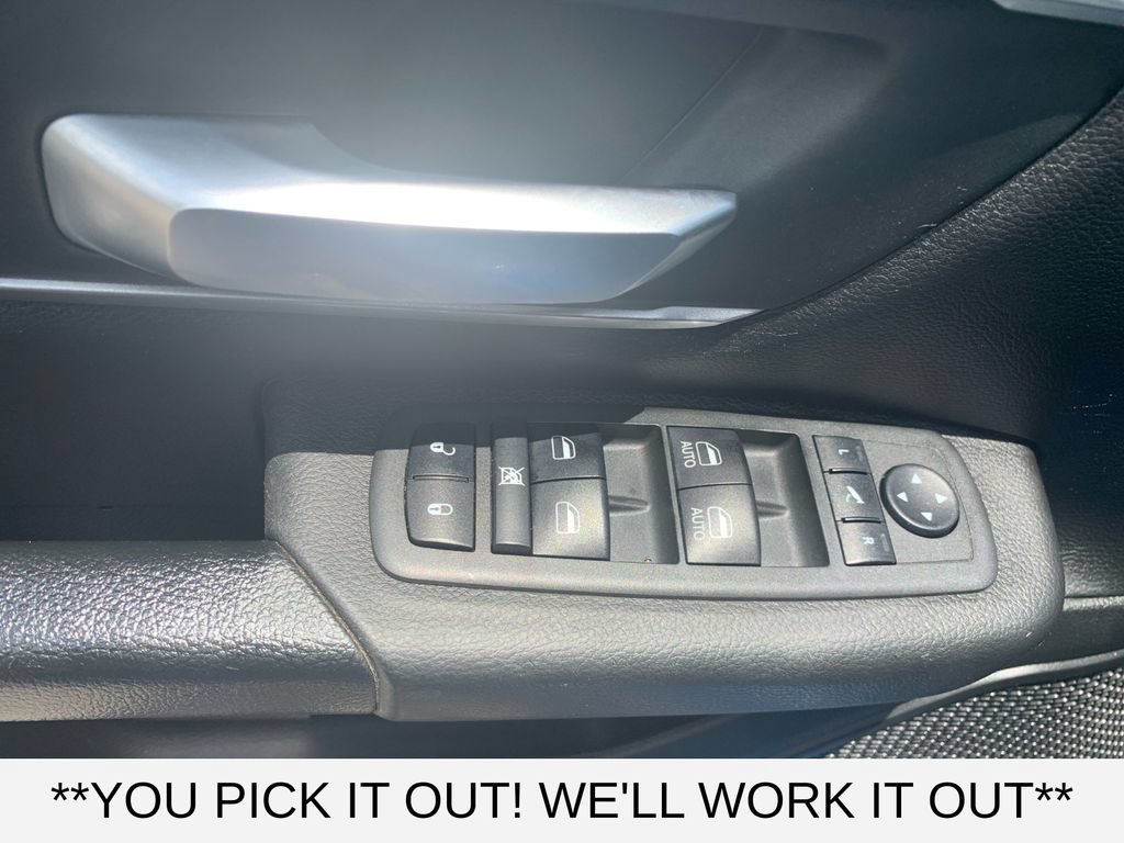 Used 2022 RAM 1500 Big Horn AWD/4WD image 12