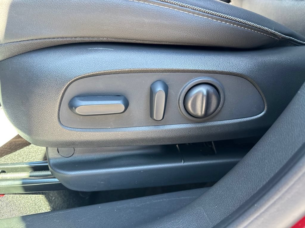 Used 2023 Buick Encore GX Select w/ Safety Package II AWD/4WD image 18