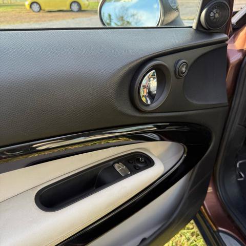 Used 2014 MINI Cooper Paceman S image 19