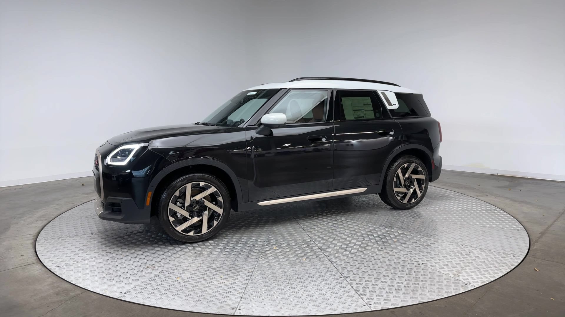 Certified 2026 MINI Cooper Countryman S AWD/4WD image 4