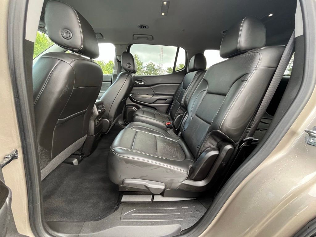 Certified 2023 GMC Acadia SLT image 16