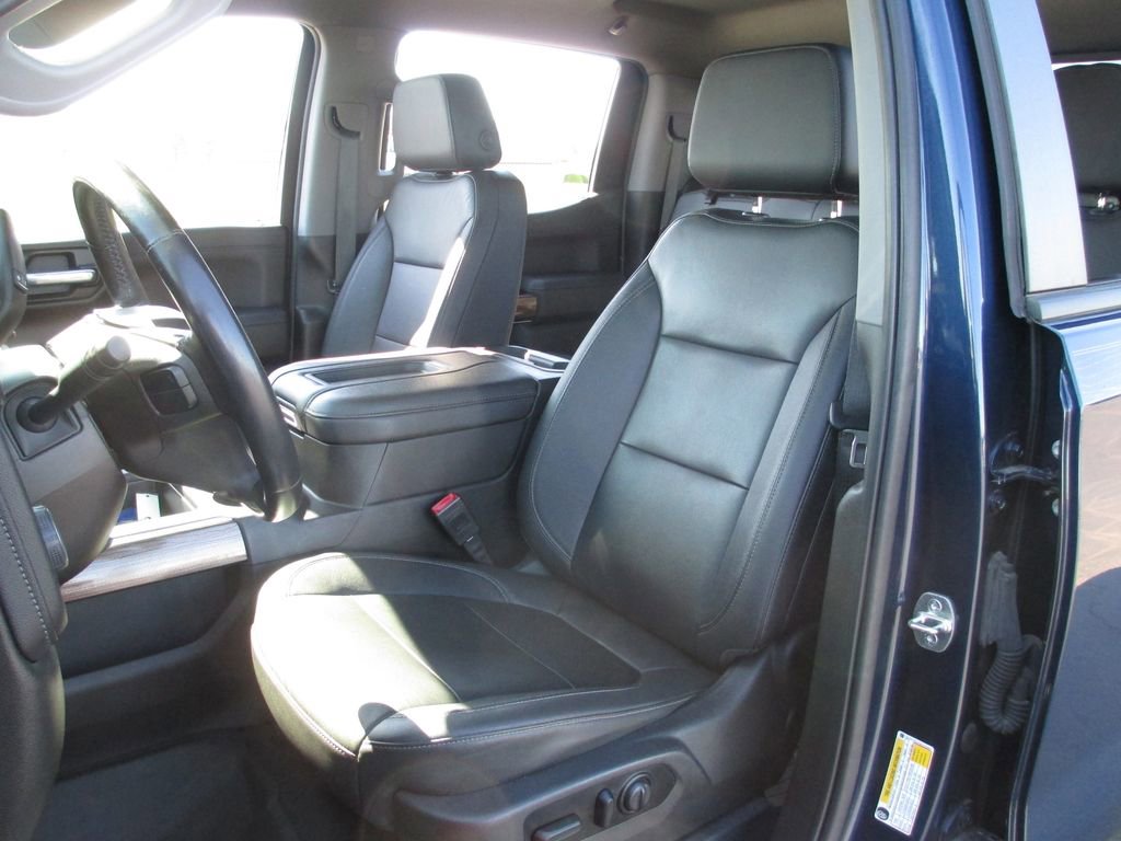 Used 2021 Chevrolet Silverado 1500 LT Trail Boss w/ Convenience Package II AWD/4WD image 18