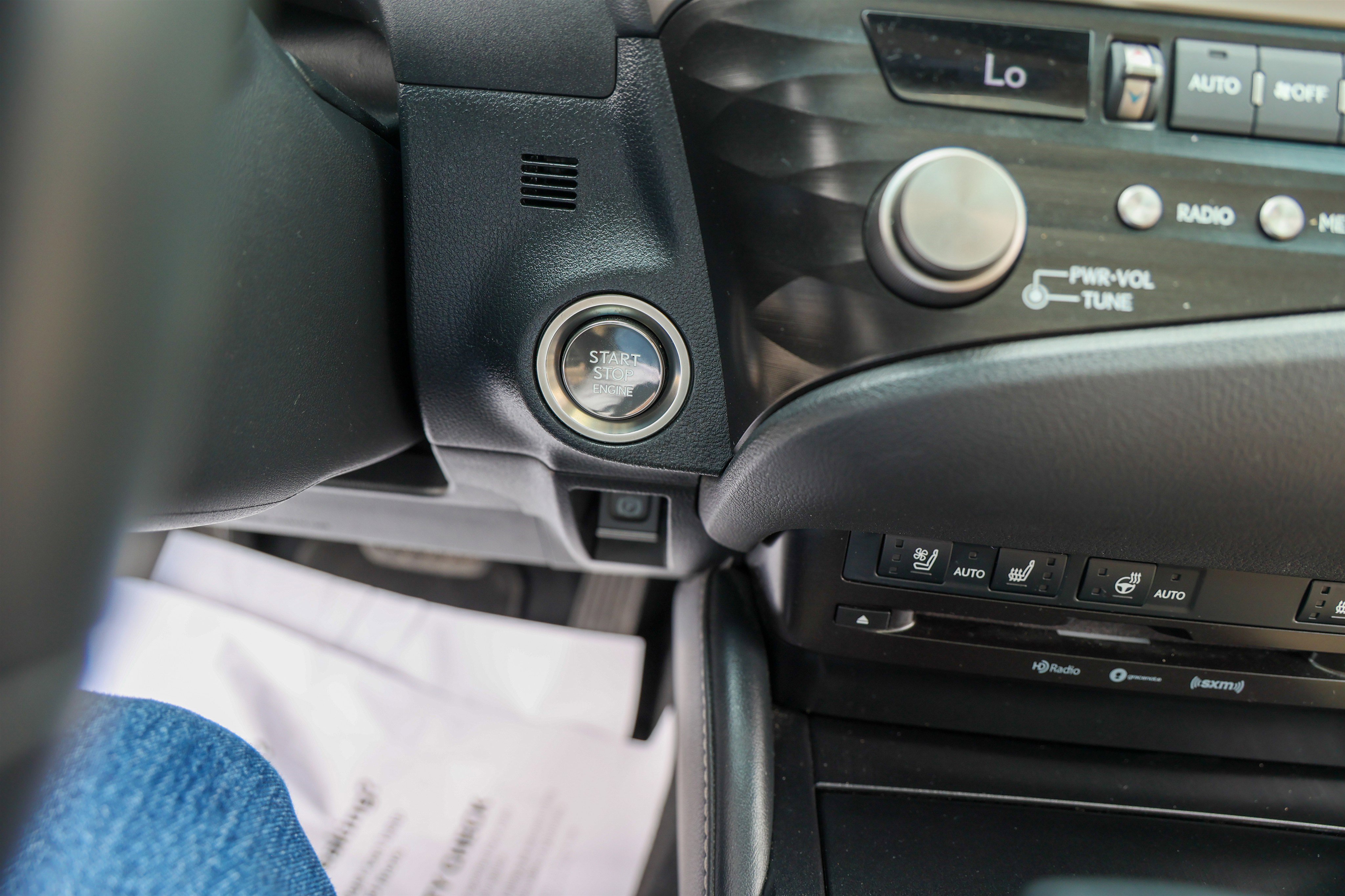 Used 2021 Lexus ES 350 w/ Premium Package image 19