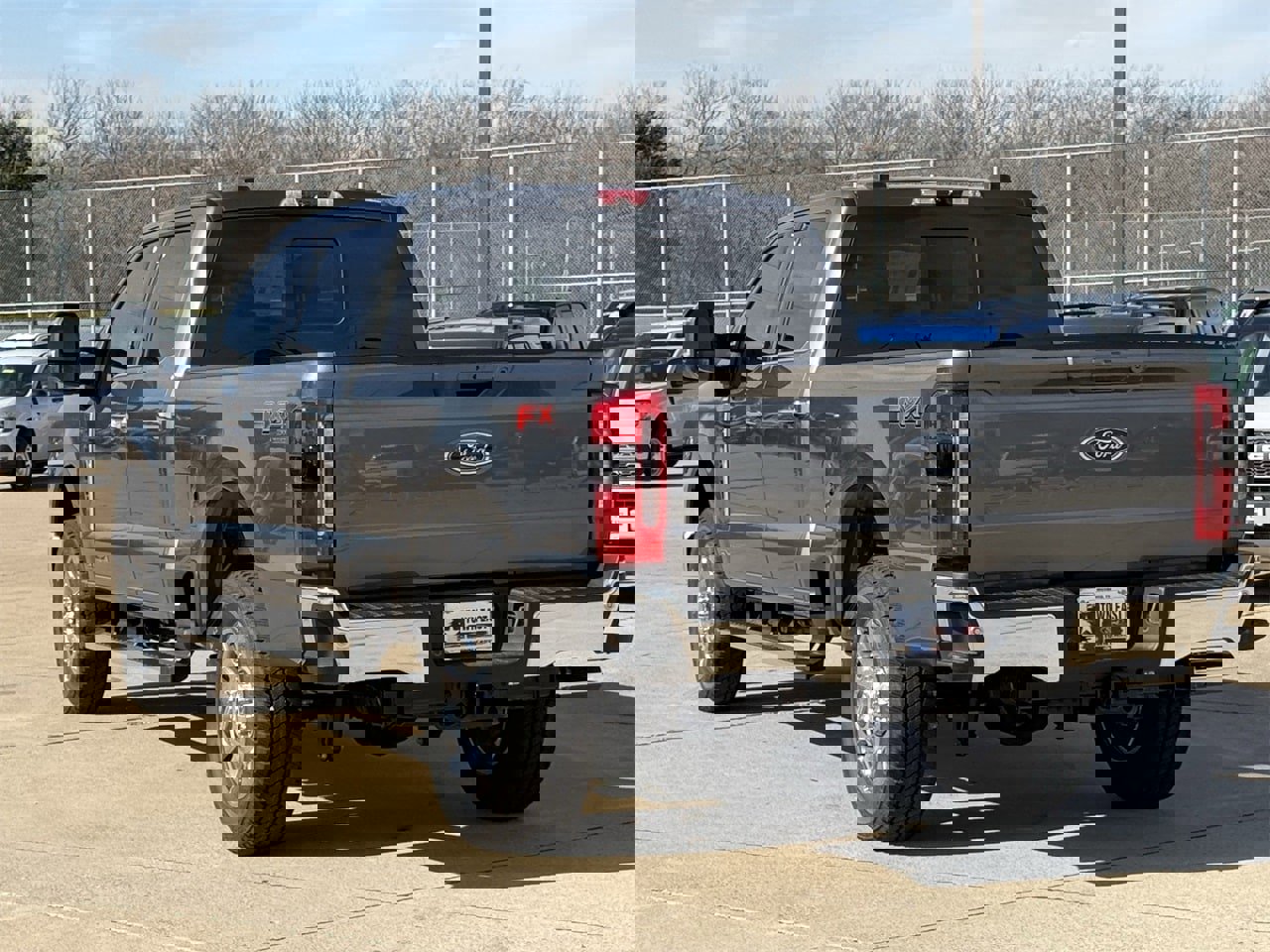 New 2026 Ford F250 Lariat w/ Chrome Package image 27