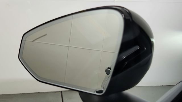 New 2026 Volvo EX30 Plus w/ Climate Package AWD/4WD image 13