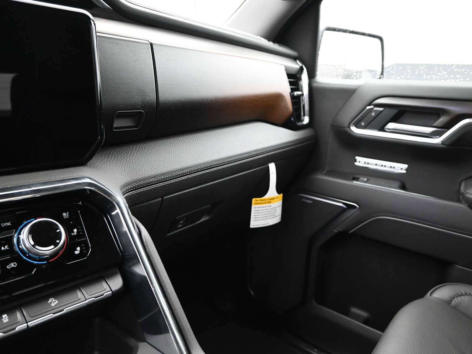 New 2026 GMC Sierra 1500 Denali w/ Denali Reserve Package image 19
