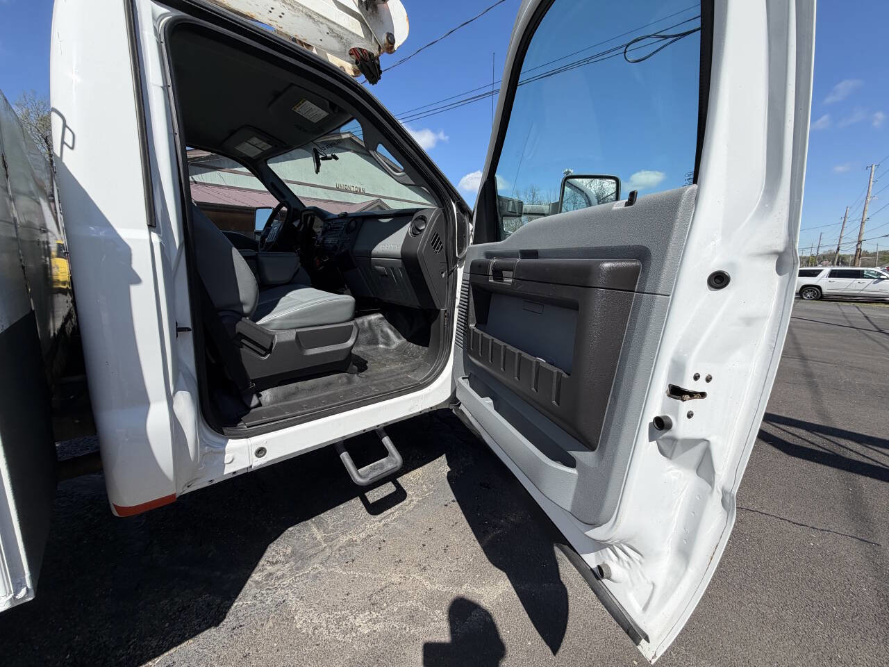 Used 2015 Ford F450 XL w/ Power Equipment Group AWD/4WD image 12