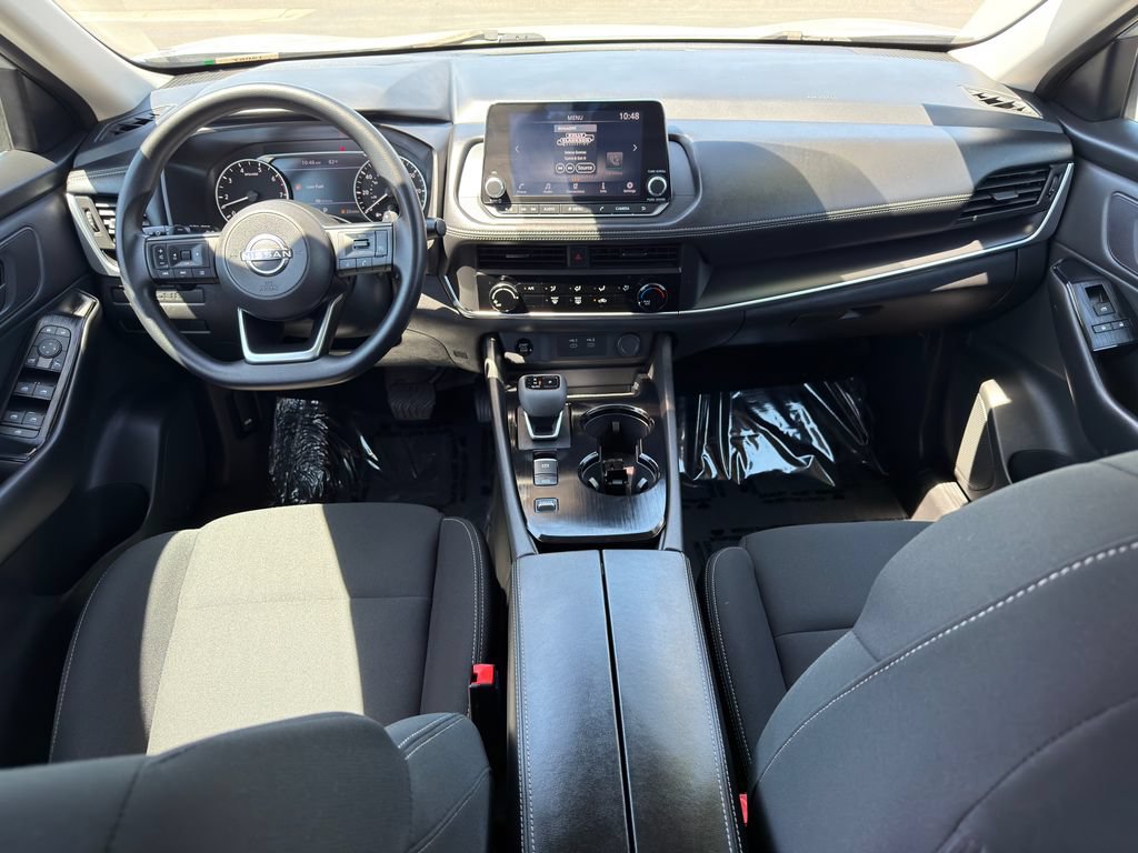 Used 2024 Nissan Rogue S FWD image 30