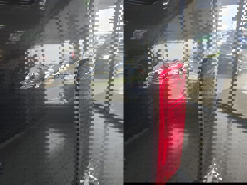 Used 2011 Dodge Nitro Heat image 29