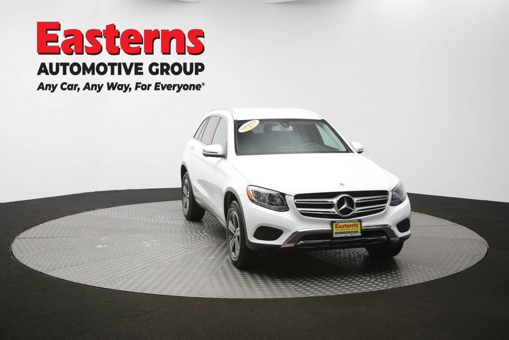 Used 2019 Mercedes-Benz GLC 300 4MATIC w/ Premium Package image 52