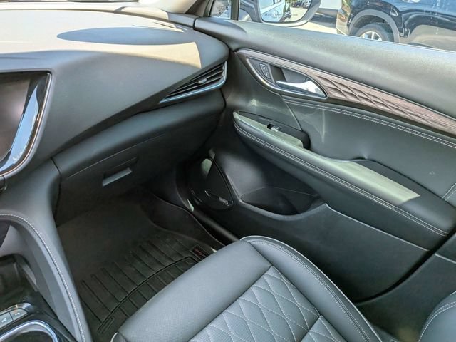 Used 2023 Buick Envision Avenir FWD image 18