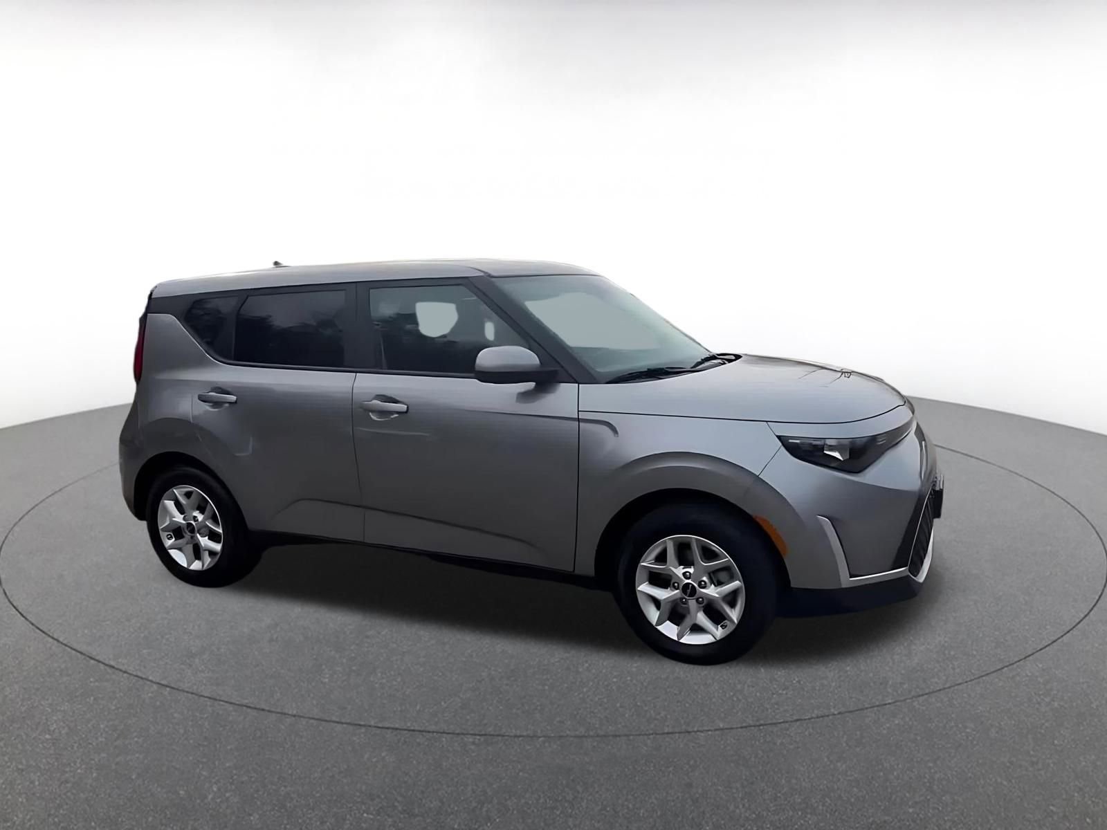Used 2025 Kia Soul LX w/ LX Technology Package video 2