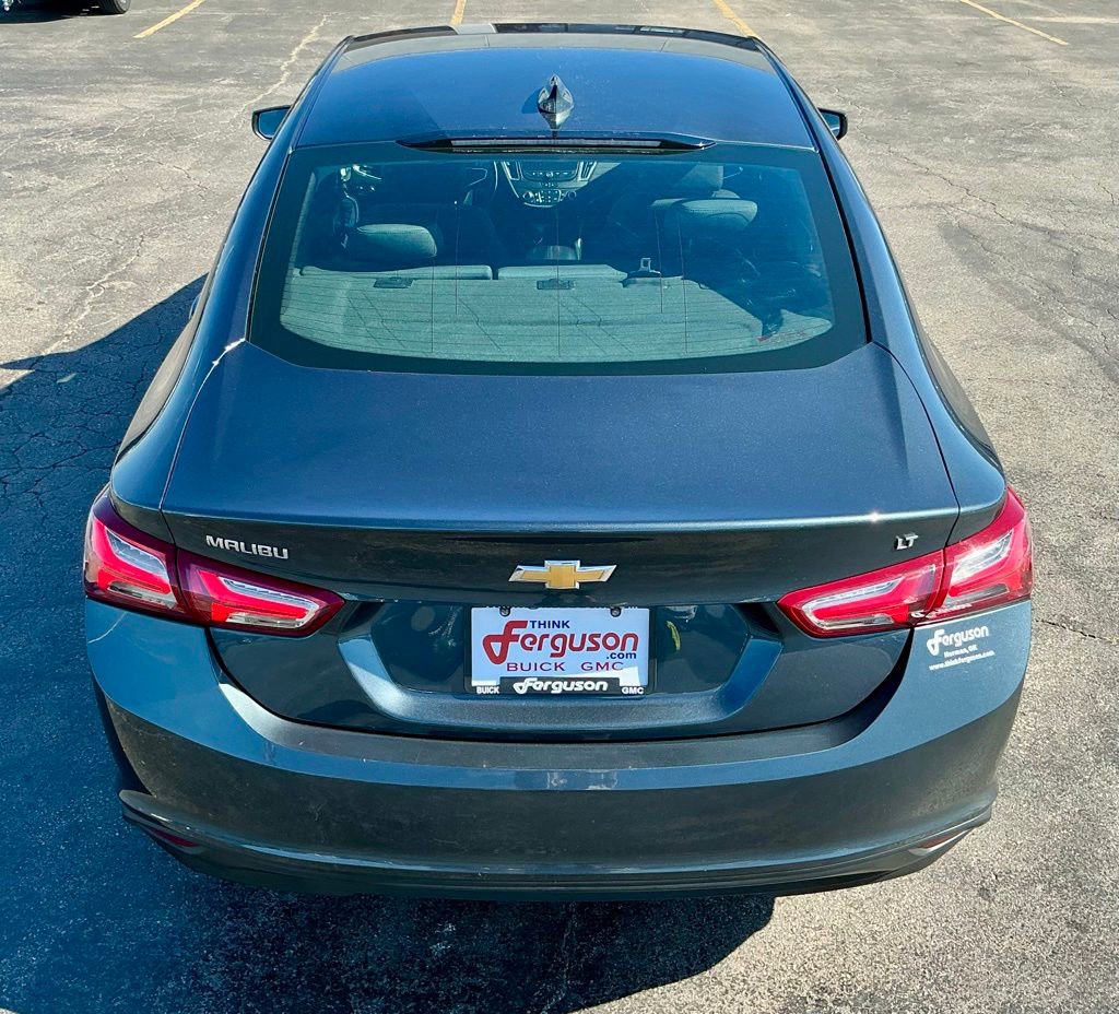 Used 2021 Chevrolet Malibu LT FWD image 17