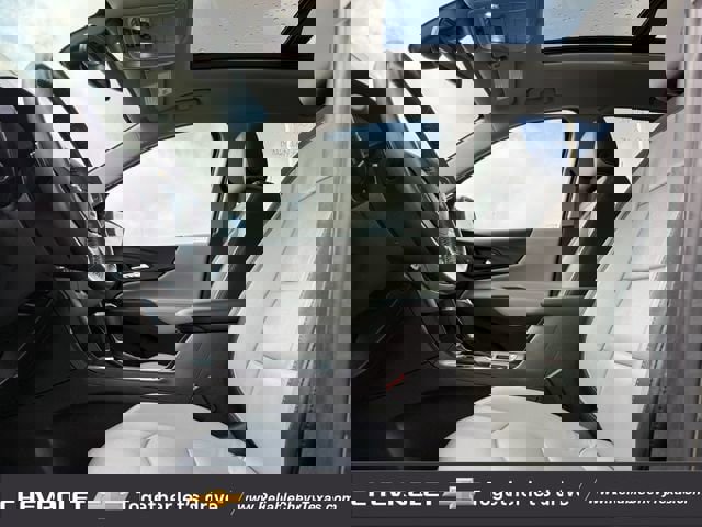 Used 2018 Chevrolet Equinox Premier image 30