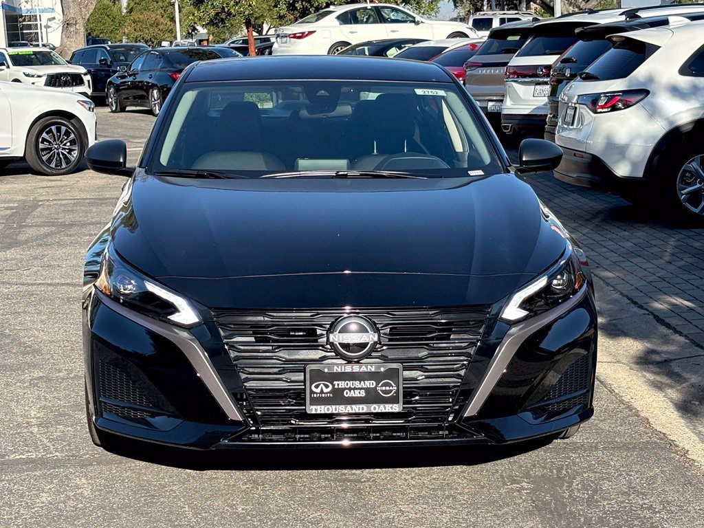 New 2026 Nissan Altima 2.5 SV FWD image 5