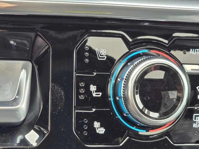 New 2026 GMC Sierra 2500 Denali w/ Denali Reserve Package image 10