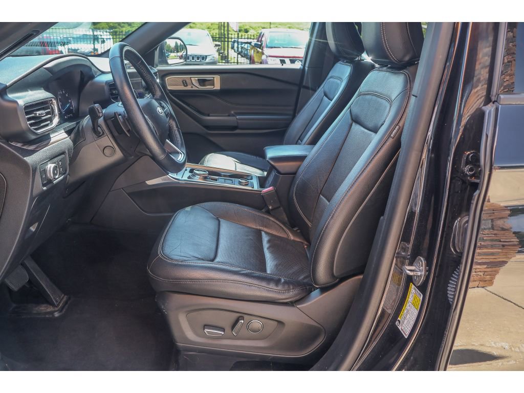 Used 2020 Ford Explorer Limited image 10