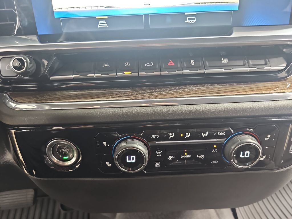 Certified 2024 Chevrolet Silverado 1500 LT AWD/4WD image 28