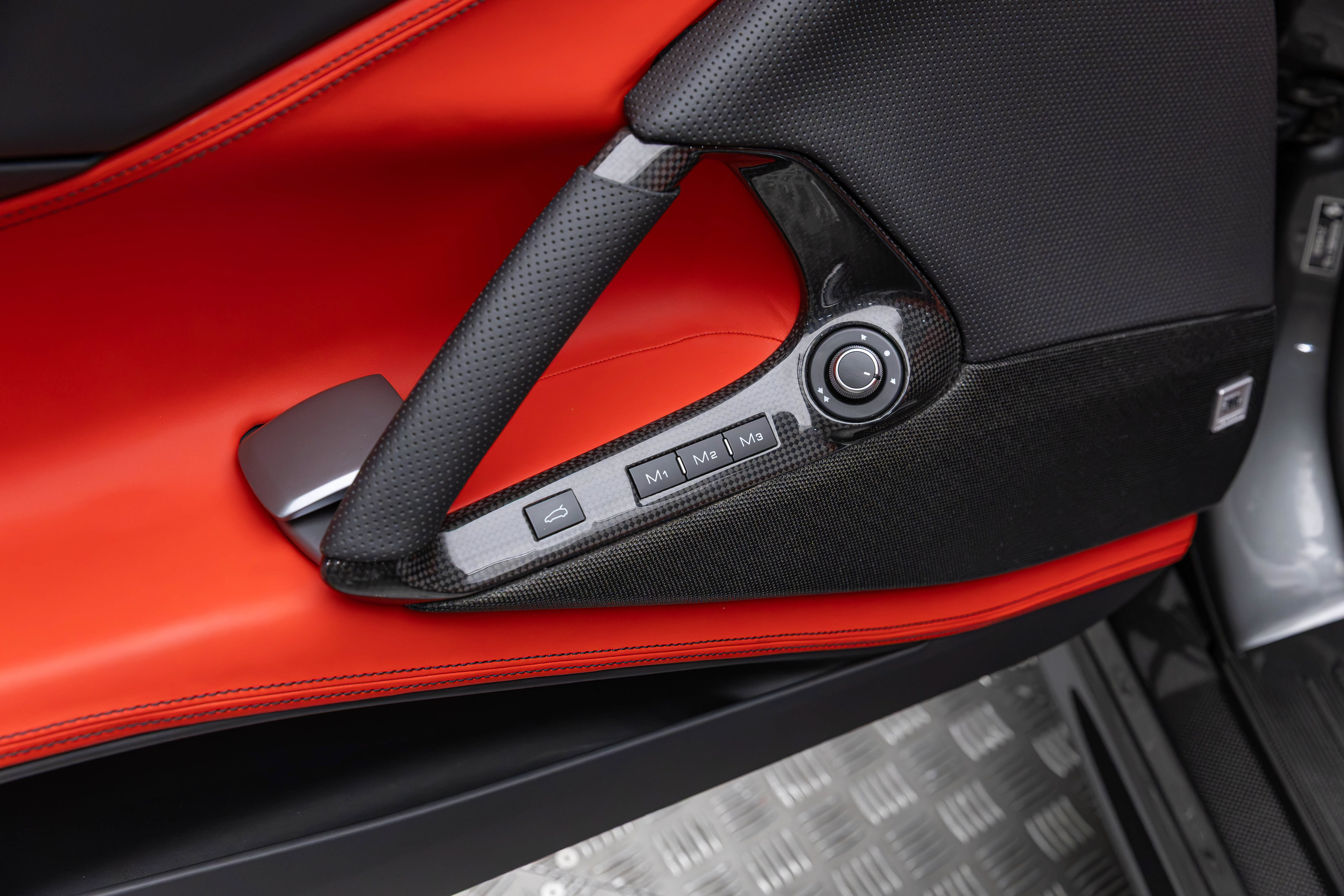 Certified 2023 Ferrari 812 GTS RWD image 13