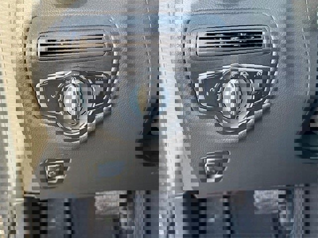 Used 2022 Mercedes-Benz GLC 300 4MATIC image 18