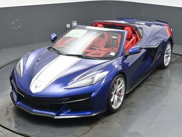 New 2027 Chevrolet Corvette Grand Sport w/ Z52 Sport Performance Package RWD image 25
