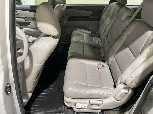 Used 2014 Honda Odyssey EX-L image 19