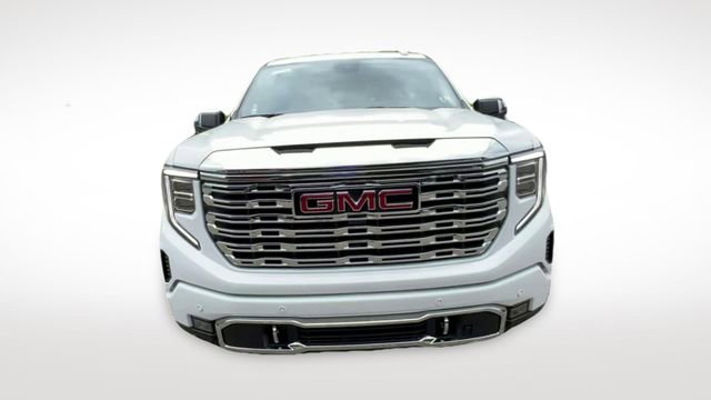 Used 2023 GMC Sierra 1500 Denali w/ Denali Reserve Package image 3