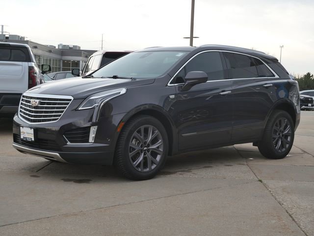Used 2019 Cadillac XT5 Platinum AWD/4WD image 3