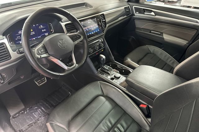 Certified 2023 Volkswagen Atlas SEL Premium image 12