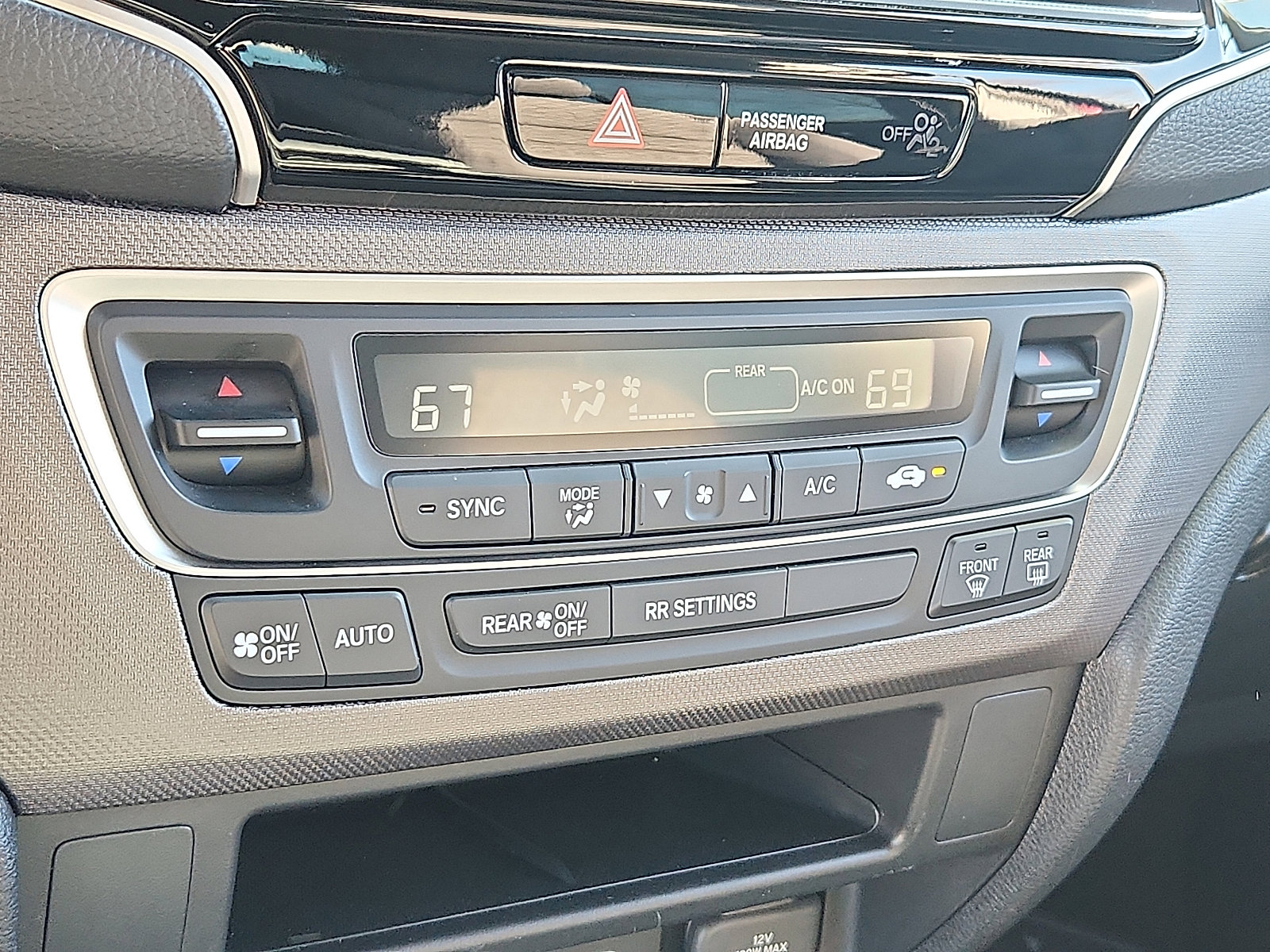 Used 2024 Honda Ridgeline Sport image 15
