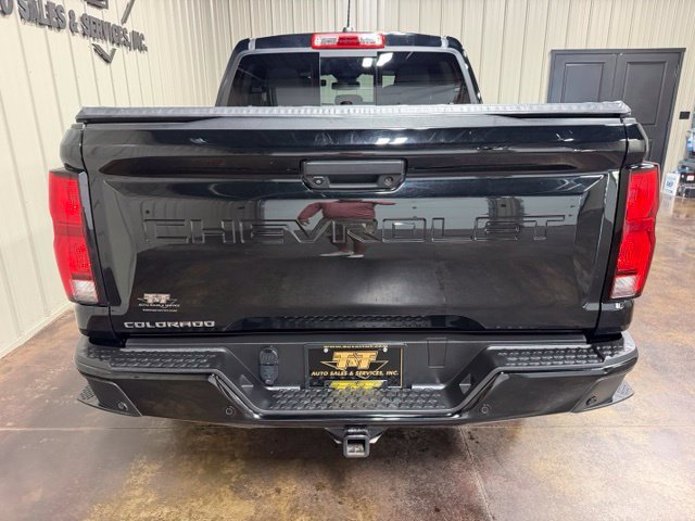 Used 2024 Chevrolet Colorado Z71 w/ Z71 Convenience Package 2 AWD/4WD image 9