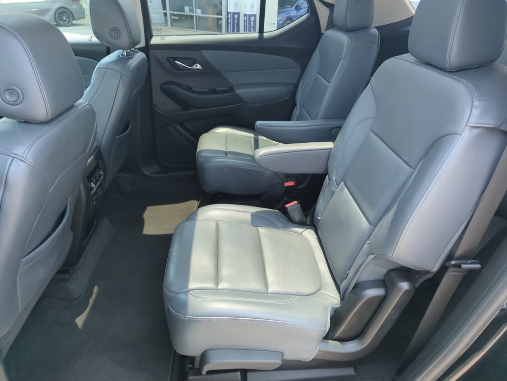 Used 2019 Chevrolet Traverse Premier w/ Driver Confidence II Package FWD image 31