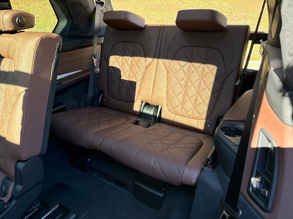 New 2026 BMW X7 xDrive40i w/ M Sport Package image 24