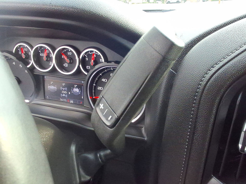 Used 2022 Chevrolet Silverado 2500 LT w/ Midnight Edition AWD/4WD image 18