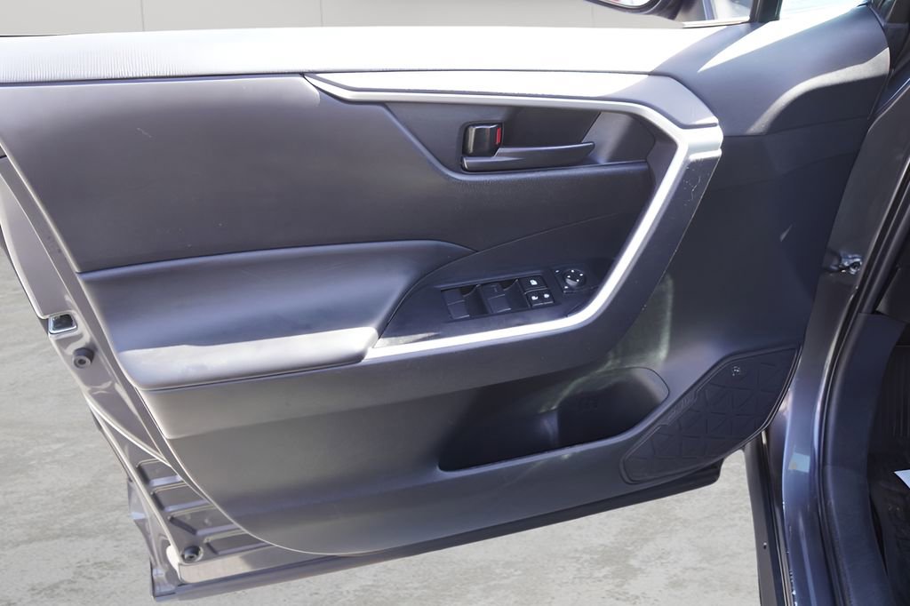 Used 2024 Toyota RAV4 LE image 14
