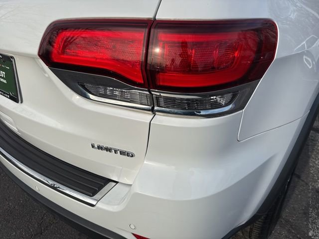 Certified 2022 Jeep Grand Cherokee Limited image 34