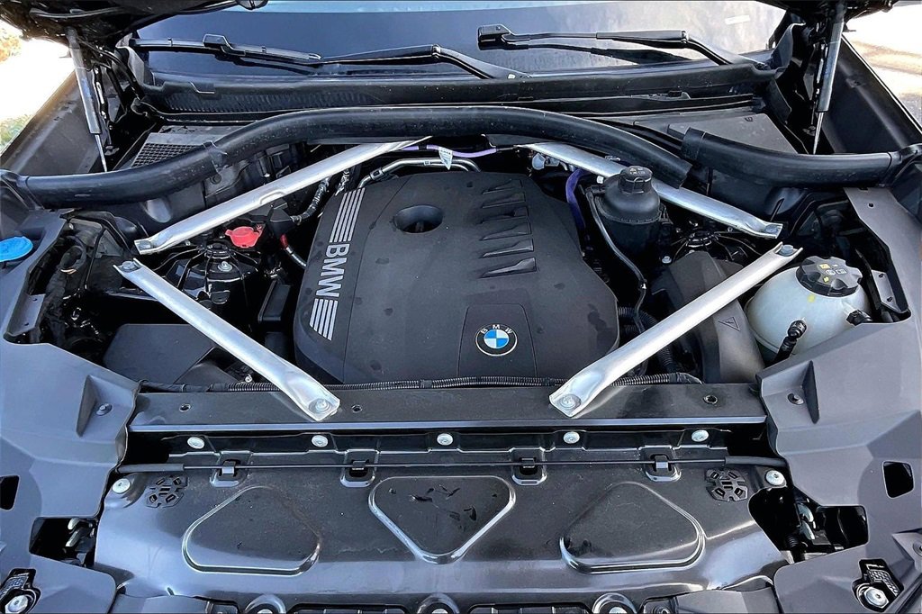 Used 2025 BMW X5 sDrive40i image 10
