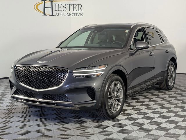 Used 2022 Genesis GV70 2.5T w/ Advanced Package image 4