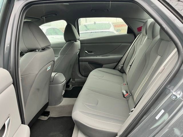 New 2026 Hyundai Elantra Sport FWD image 18