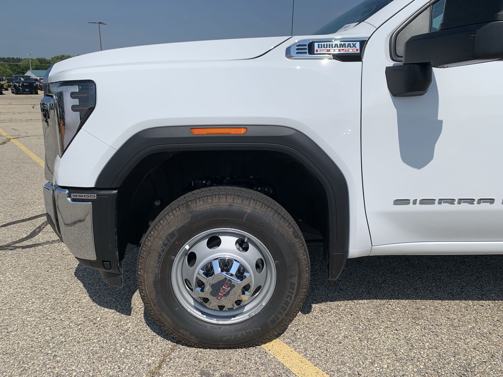 New 2025 GMC Sierra 3500 Pro w/ Convenience Package AWD/4WD image 31