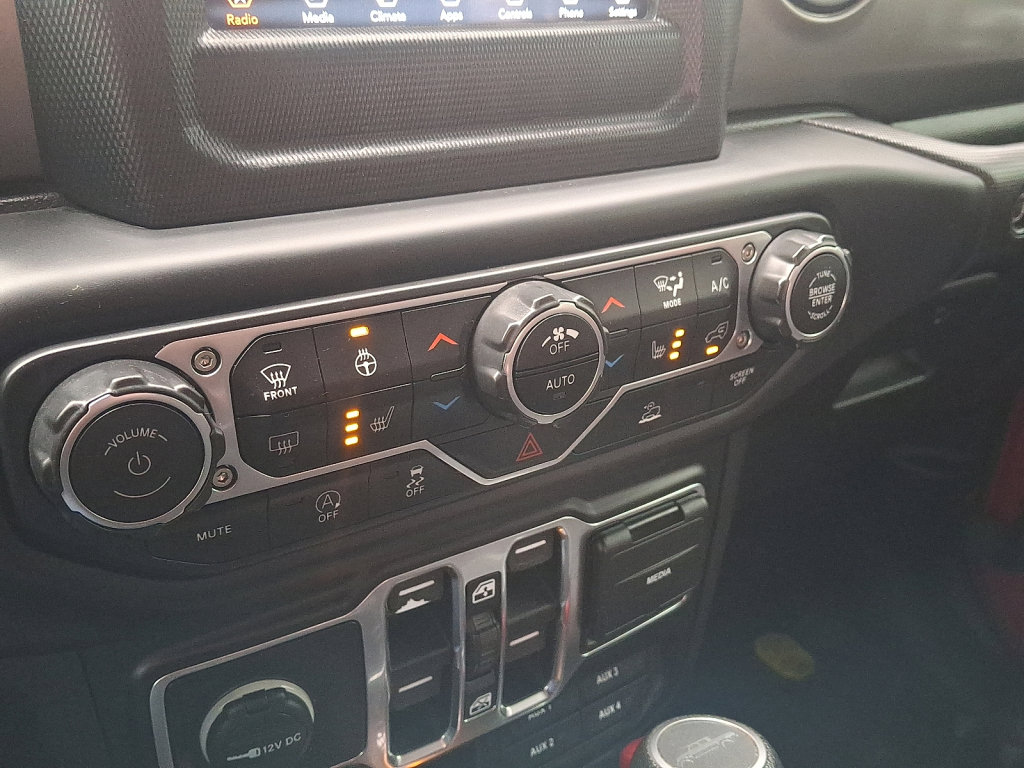 Certified 2020 Jeep Gladiator Sport w/ Quick Order Package 24S image 29