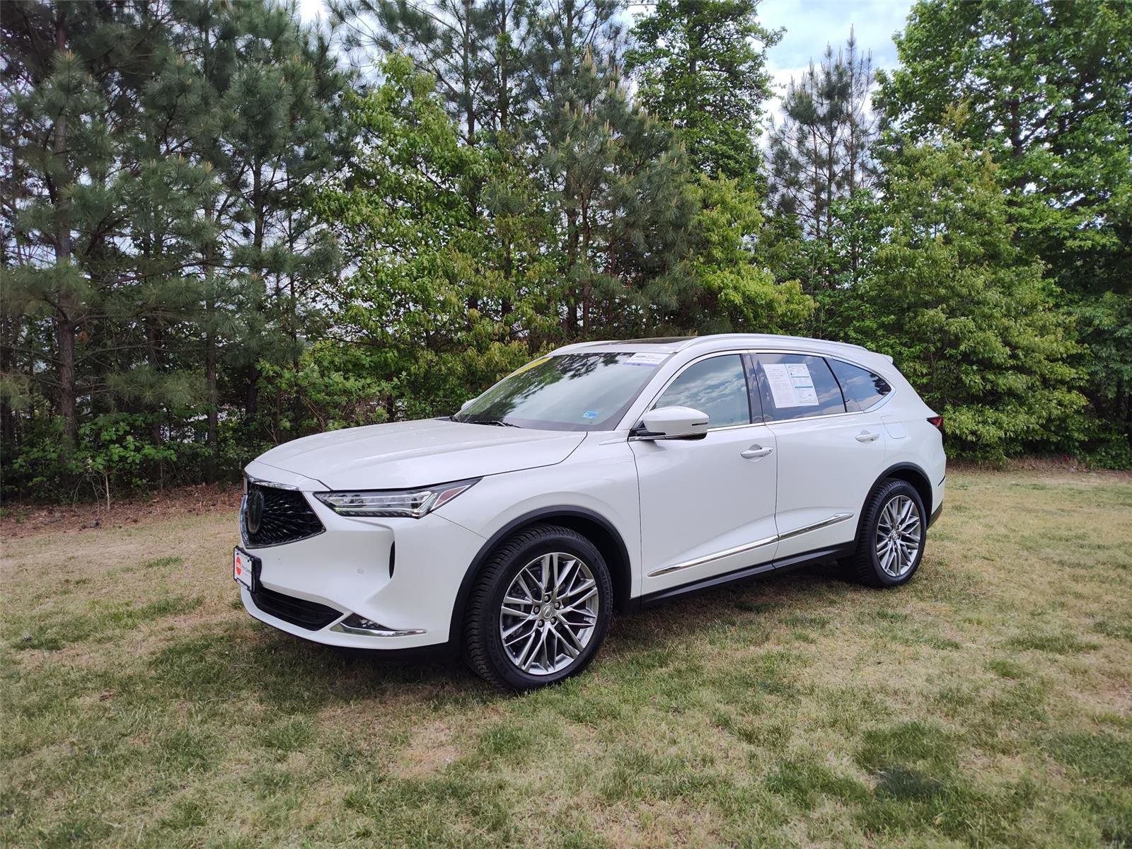 Used 2023 Acura MDX SH-AWD w/ Advance Package image 1