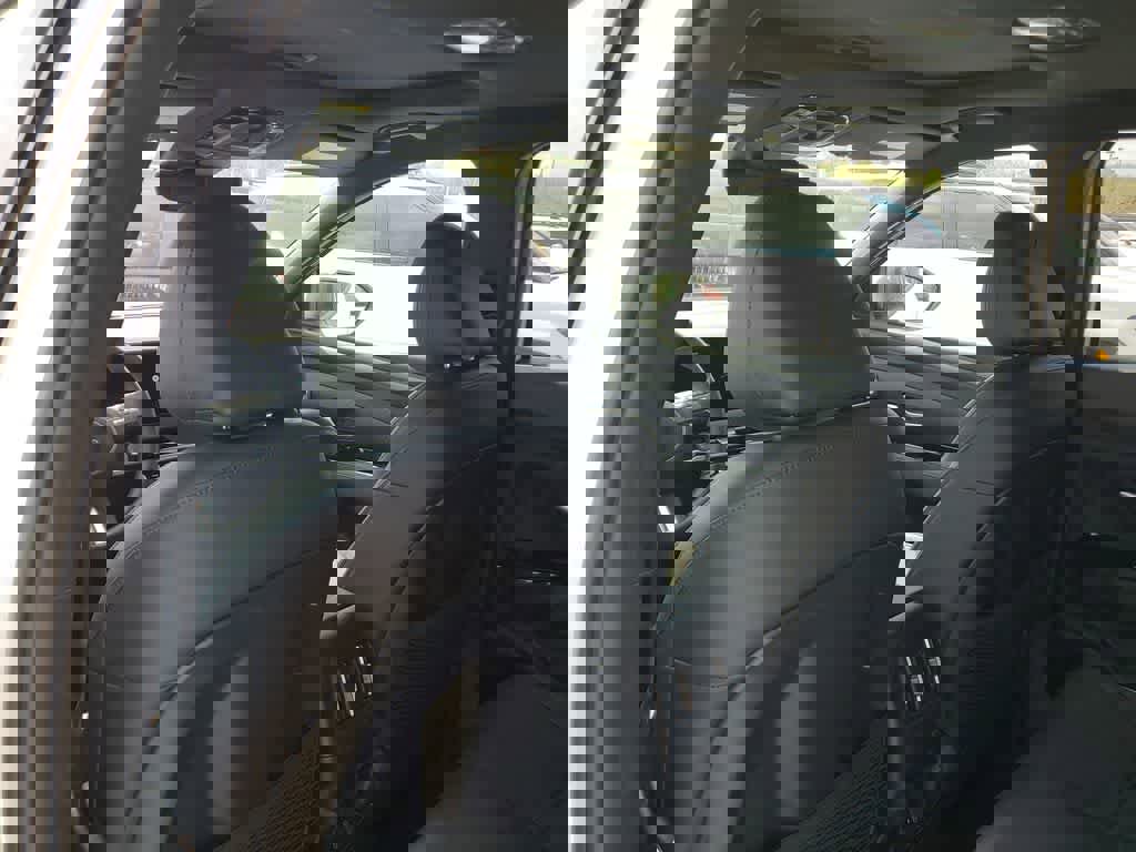 New 2026 Hyundai Santa Cruz Limited image 13