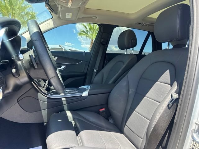 Used 2021 Mercedes-Benz GLC 300 image 19