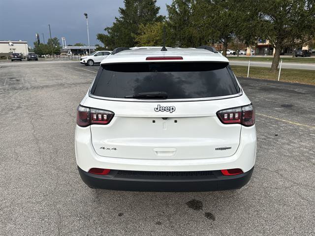 Used 2023 Jeep Compass Latitude image 20