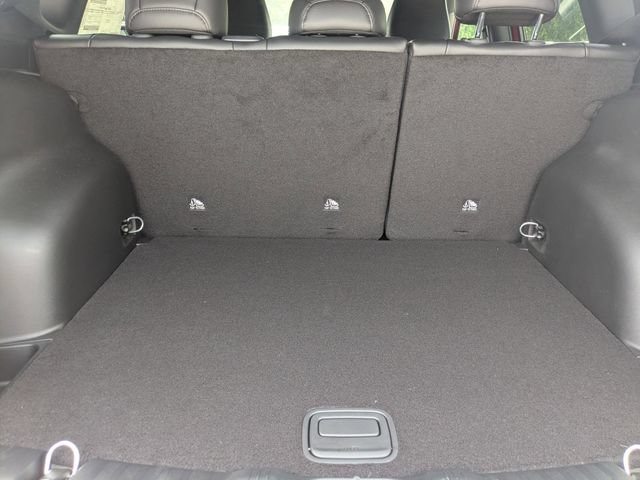 New 2026 Jeep Compass Latitude AWD/4WD image 29