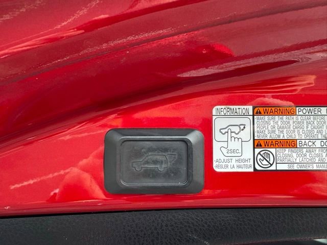 Used 2016 Toyota RAV4 Limited w/ Advanced Technology Package image 10