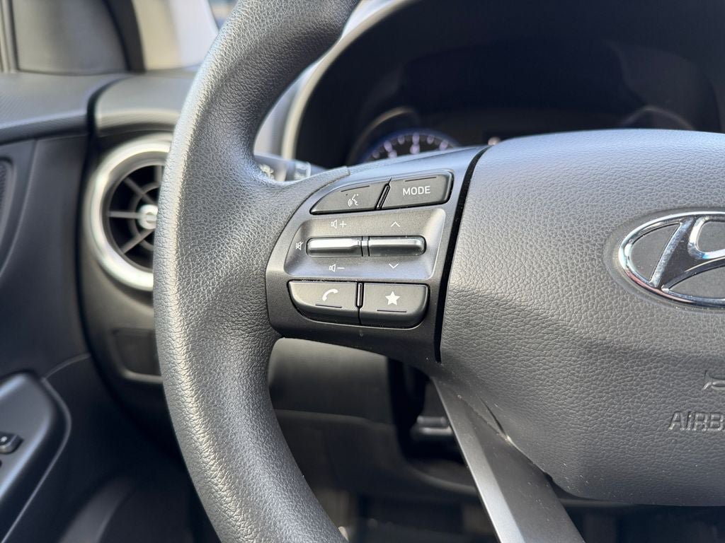 Used 2023 Hyundai Kona SEL AWD/4WD image 15