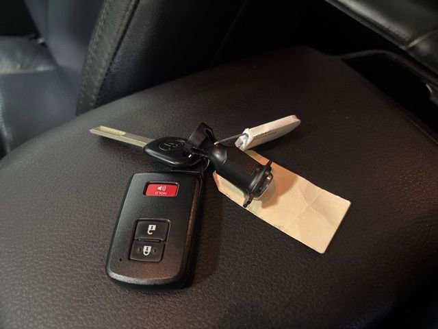 Used 2023 Toyota Tacoma image 23