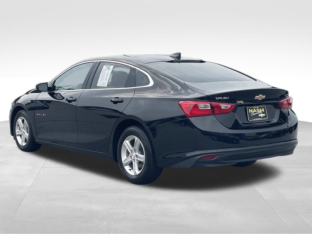 Used 2023 Chevrolet Malibu LS FWD image 5